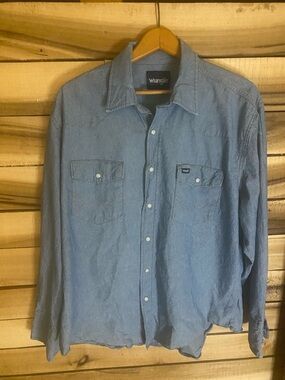 Wrangler Light Blue Denim western pearl snap Shirt size XL